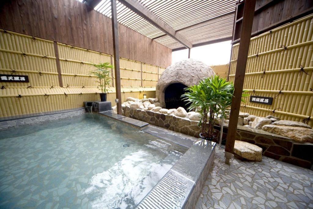 Route Inn Grantia Dazaifu Ngoại thất bức ảnh